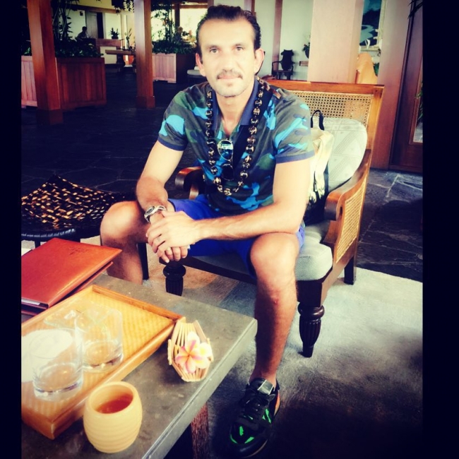 Instagram'da ünlüler: Rihanna'dan yeni parfüm! 5