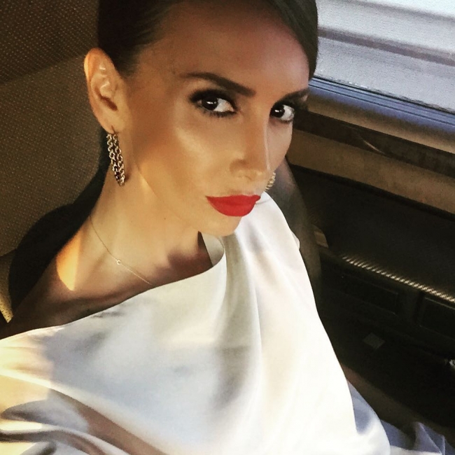 Instagram'da ünlüler: Rihanna'dan yeni parfüm! 7