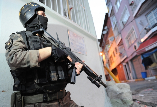 İstanbul'da dev terör operasyonu 9