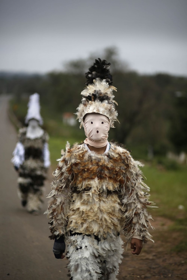 Günün fotoğrafları: Kuş olup dans ettiler! 1