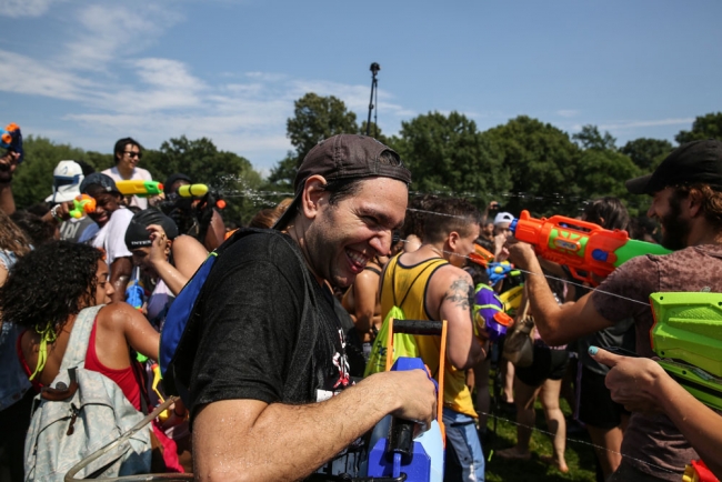 Amerikalılar suyun bile savaşını çıkardı! 2