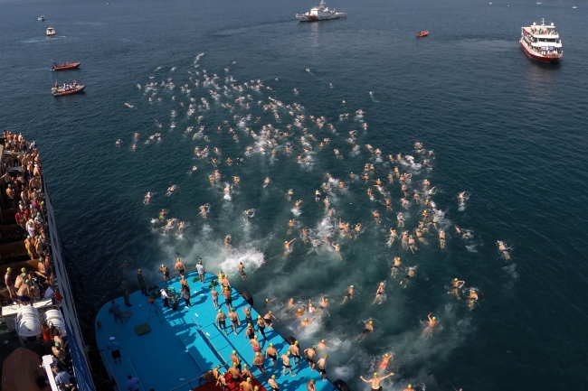 Boğaziçi Yüzme Yarışı'ndan renkli görüntüler 2