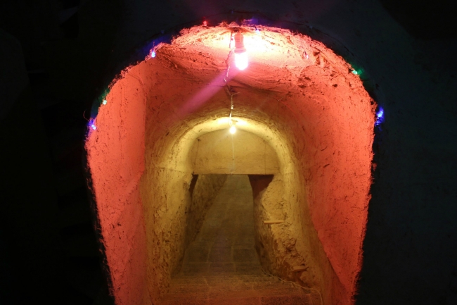 Günün kareleri: Suriye'de yer altında çocuk parkı! 3