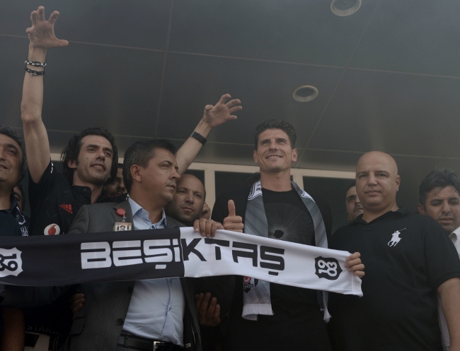 Mario Gomez İstanbul'u salladı 29