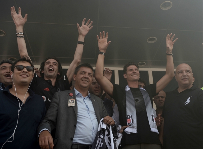 Mario Gomez İstanbul'u salladı 21