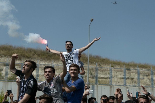 Mario Gomez İstanbul'u salladı 12