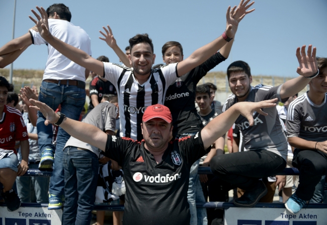 Mario Gomez İstanbul'u salladı 20