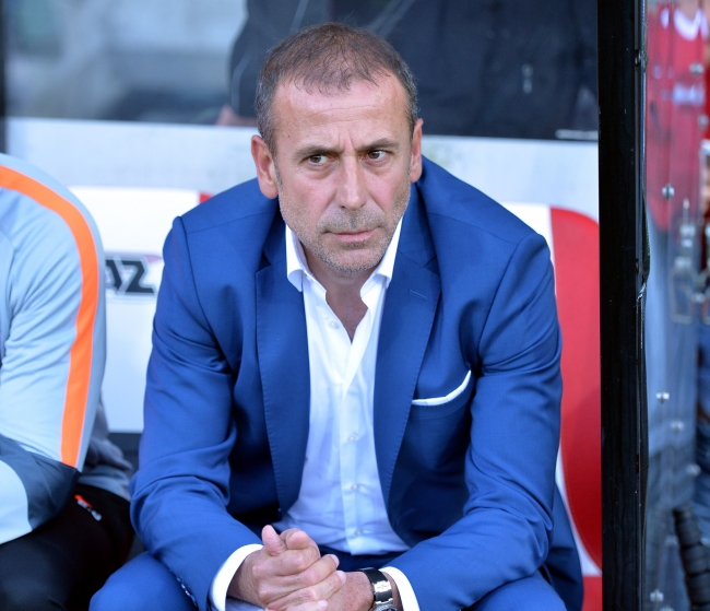 Başakşehir Hollanda'da kayıp 2