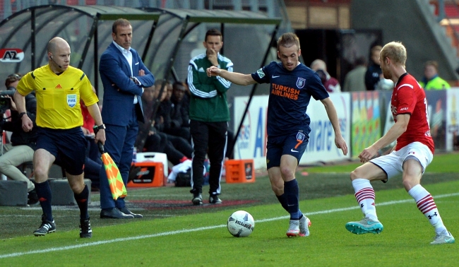 Başakşehir Hollanda'da kayıp 16