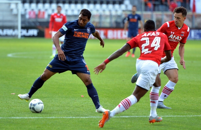 Başakşehir Hollanda'da kayıp 20