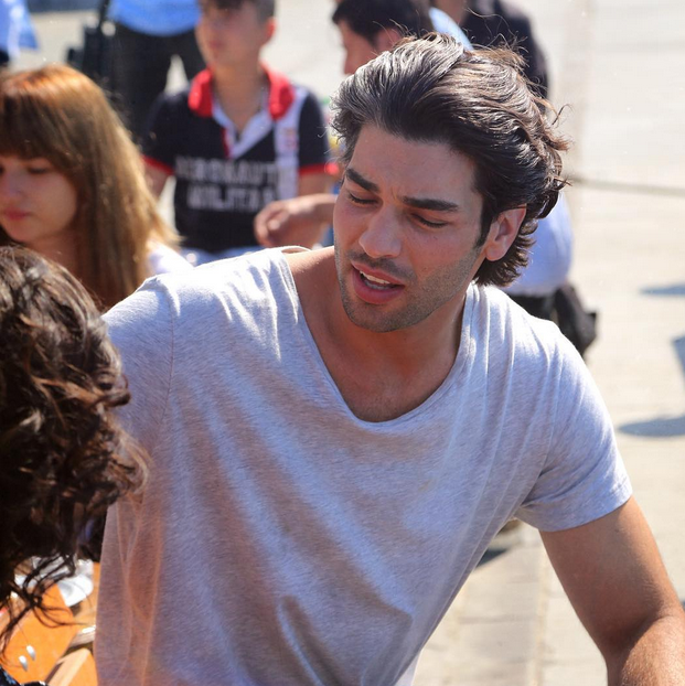 Instagram'da ünlüler: Bülent Şakrak'tan kukla şov 14