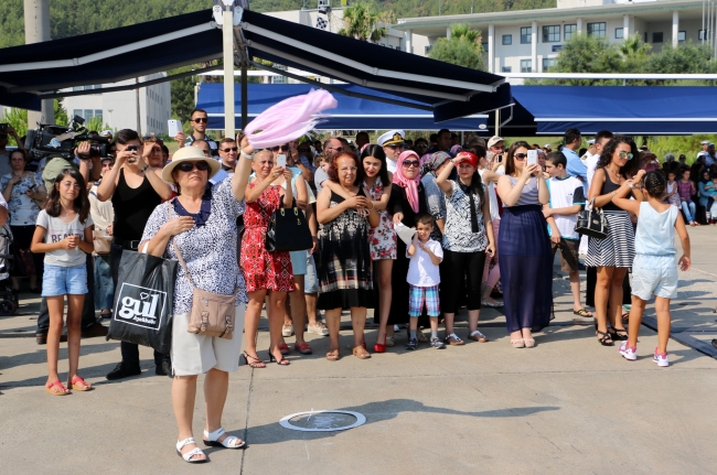 Gediz Fırkateyni'nin 122 günlük 'tarihi' yolculuğu sona erdi 15