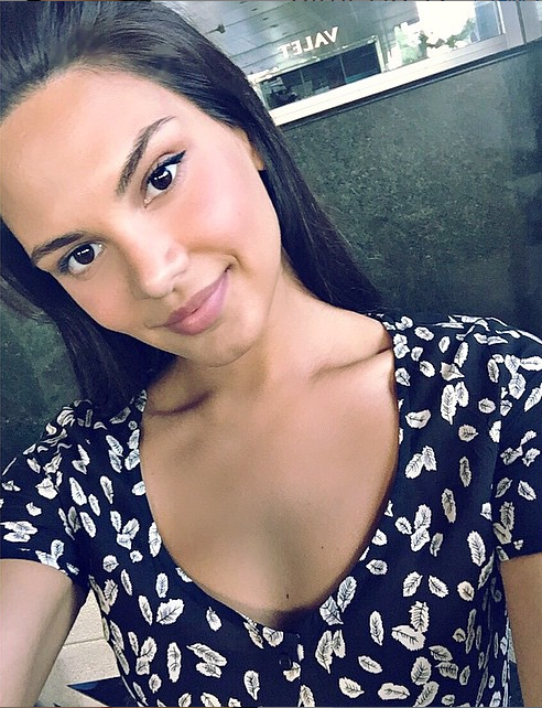 Instagram'da ünlüler: Arda'nın selfie ısrarı 1