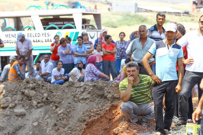 İzmir'deki kazada 3 işçinin cesedine ulaşıldı 1