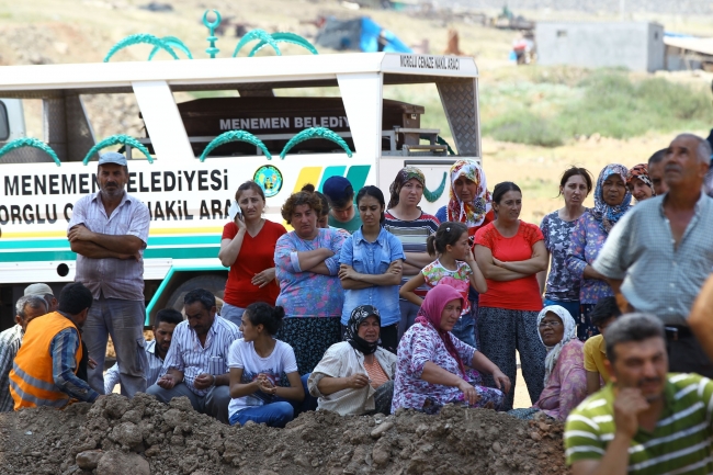 İzmir'deki kazada 3 işçinin cesedine ulaşıldı 2