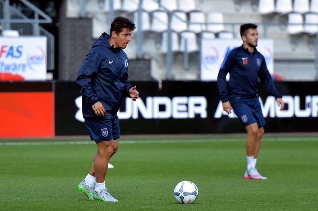 Emre Belözoğlu tarih yazacak 1