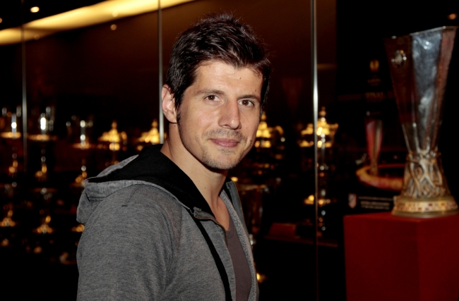 Emre Belözoğlu tarih yazacak 5