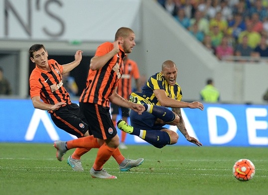 Fenerbahçe Ukrayna'da dağıldı 19