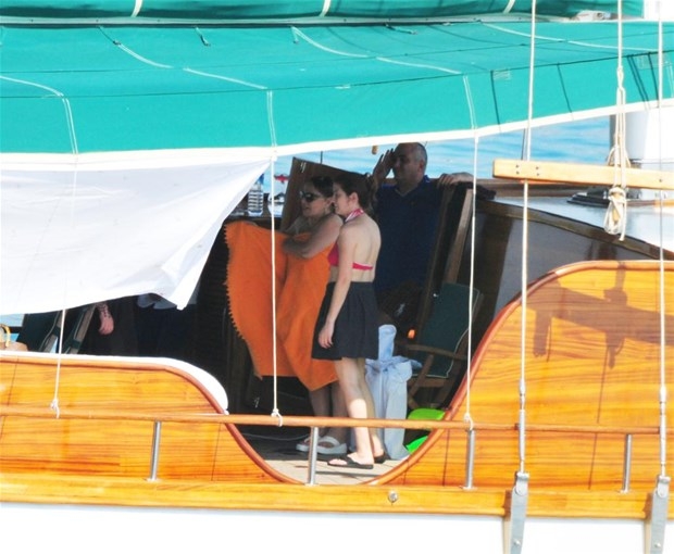 Sezen Aksu eski eşini teknesinde ağırladı 10