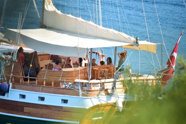 Sezen Aksu eski eşini teknesinde ağırladı 7