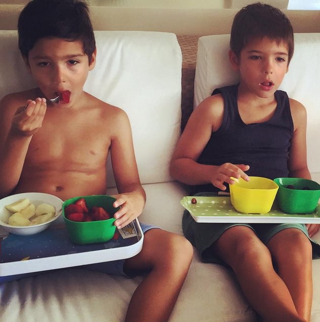 Instagram'da ünlüler: Azur’a iki ayrı kutlama 9