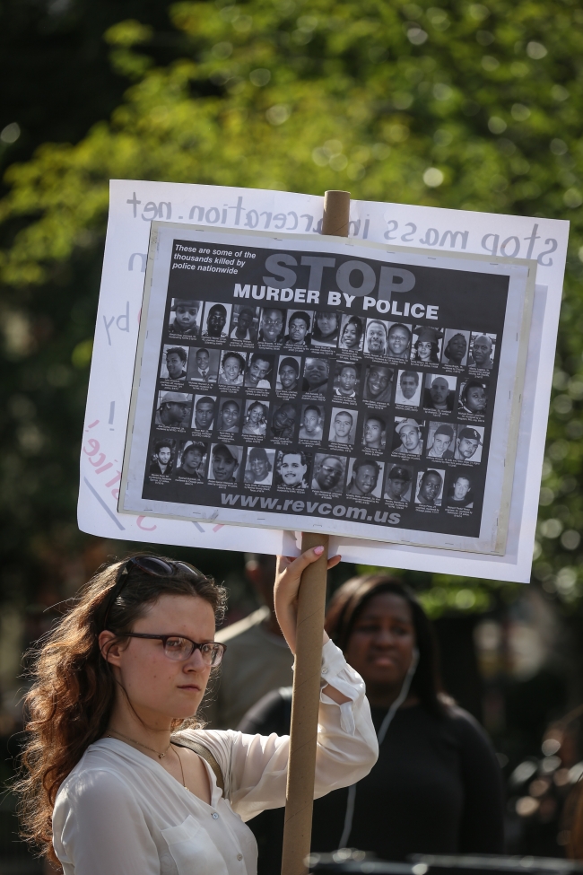 Ferguson'un birinci yılı: "Black lives matter" 13