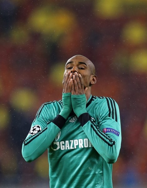 Beşiktaş Ozan Tufan'ı bitiriyor 3