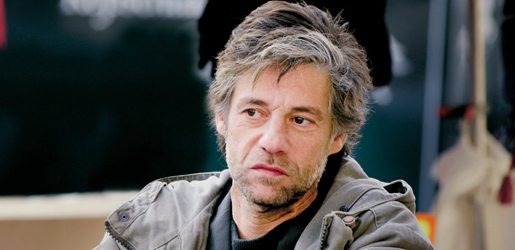 Birol Ünel sokaklarda yaşıyor! 6