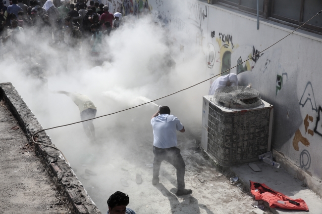 Yunanistan'a sığınan mültecilere dayak! 6