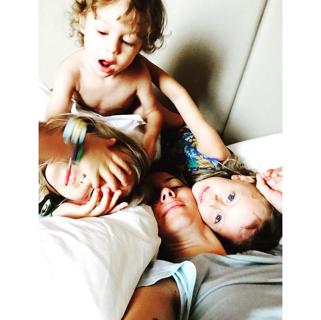 Instagram'da ünlüler: Karavanda tatil 16