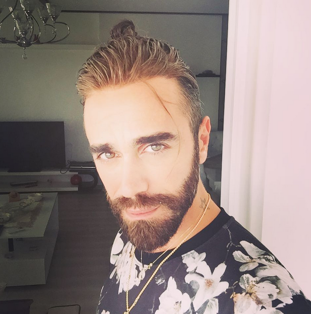 Instagram'da ünlüler: Karavanda tatil 18