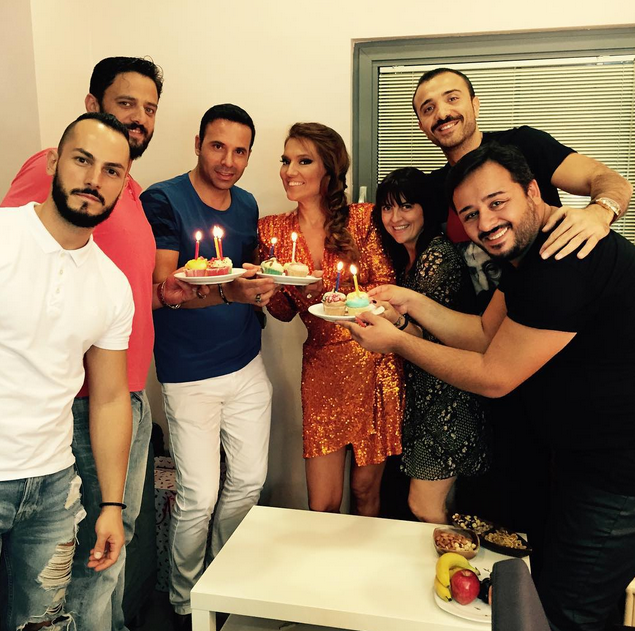 Instagram'da ünlüler: Karavanda tatil 7