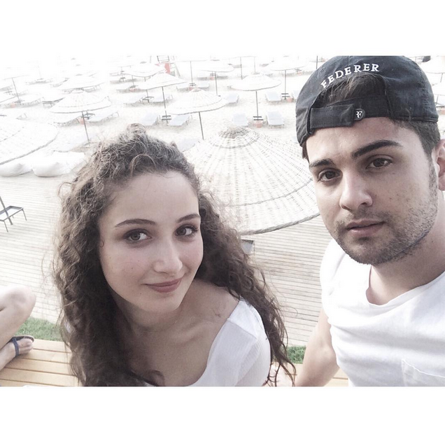 Instagram'da ünlüler: Karavanda tatil 9