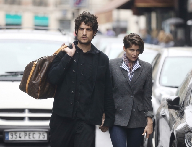 Laetitia Casta sevgilisiyle tatilin tadını çıkarıyor 5