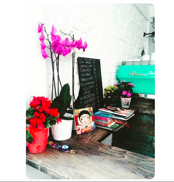 Instagram'da ünlüler: Nouma'dan asker selamı 9