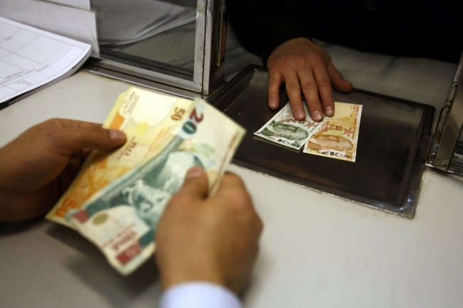 Memurlar, işçiler, sözleşmeliler, geçici personel 11