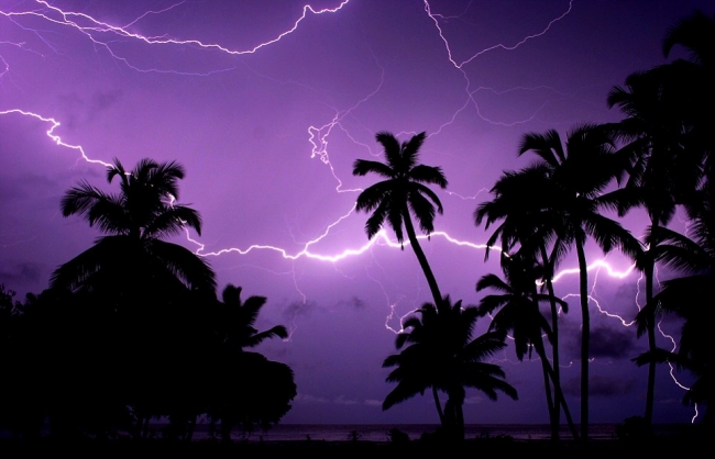 Bu göle günde 2800 yıldırım düşüyor! 3