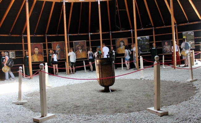 Macaristan'da "Atalar Günü" 22