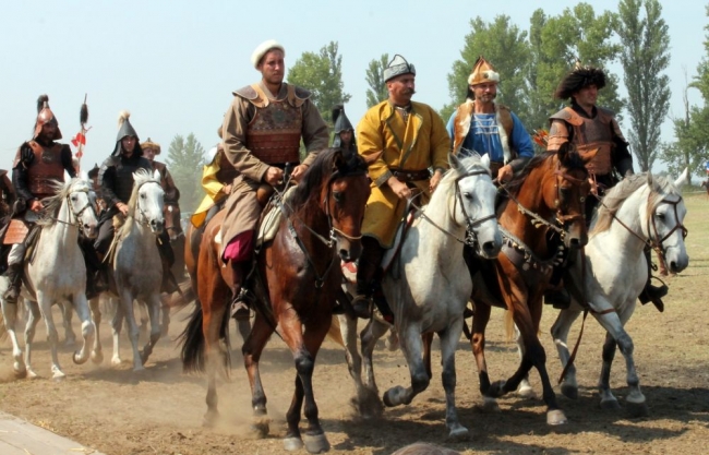 Macaristan'da "Atalar Günü" 14