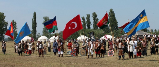 Macaristan'da "Atalar Günü" 2