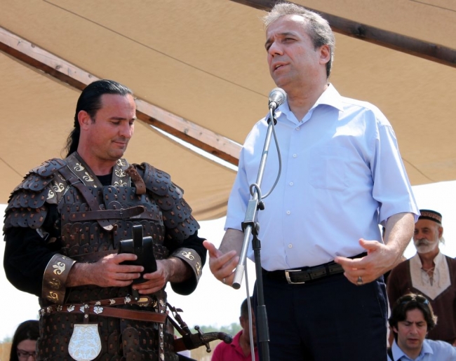 Macaristan'da "Atalar Günü" 27