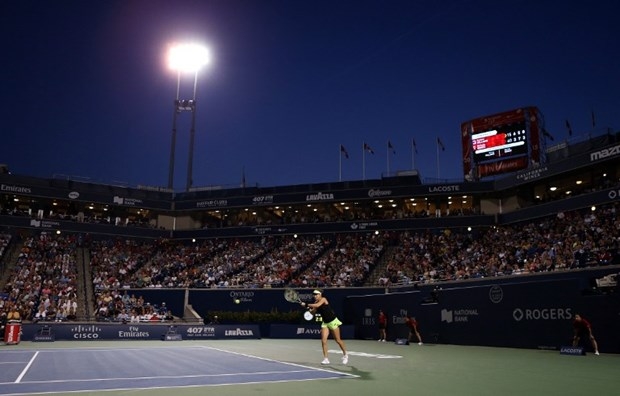 18'lik tenisçi Serena'ya kök söktürdü 5