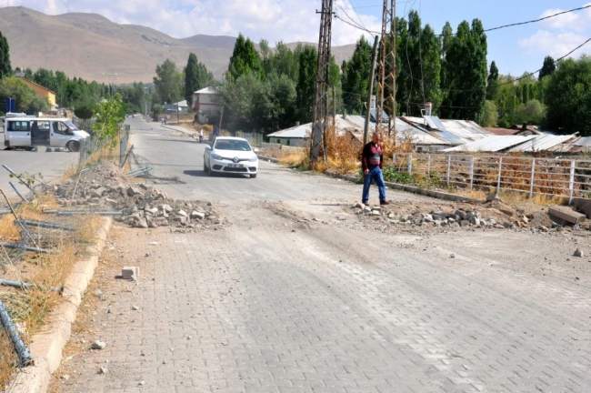 PKK Varto'da terör estirdi 5