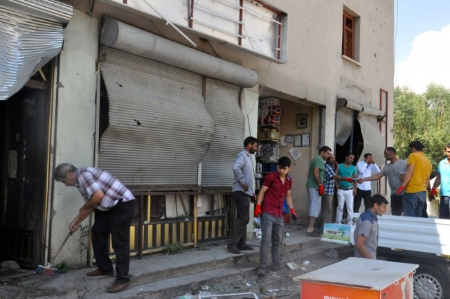 PKK Varto'da terör estirdi 11