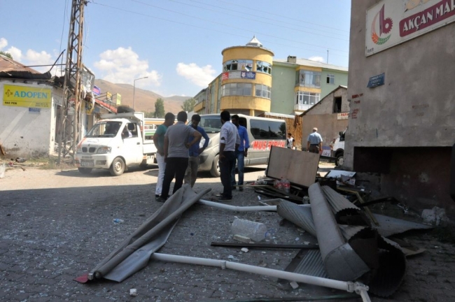 PKK Varto'da terör estirdi 25