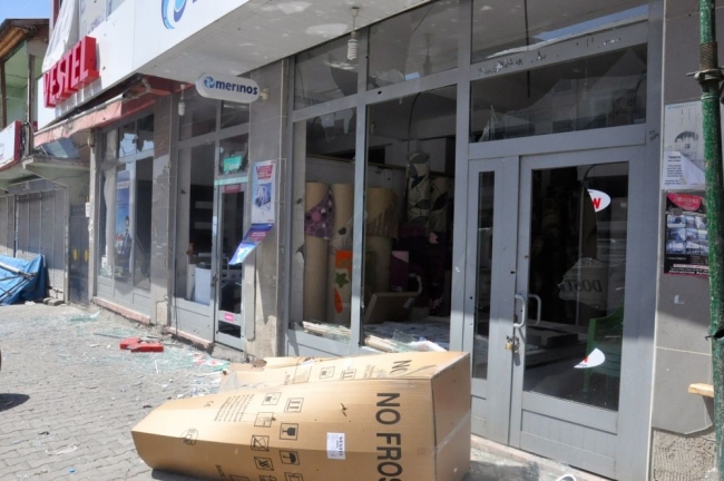 PKK Varto'da terör estirdi 31