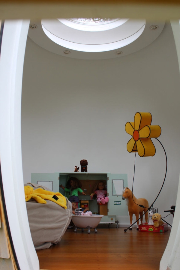 Bahçeye kurulan mobil odalar 3