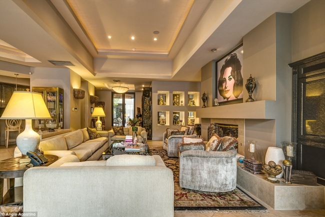 Elizabeth Taylor'ın Hollywood'daki evi kiralık! 12