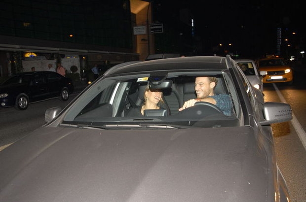 Serenay Sarıkaya ve Kerem Bürsin aynı filmde rol alacak! 2