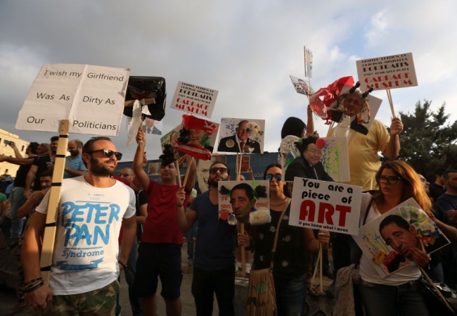 Lübnan'da "çöp krizi" büyüyor 1